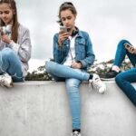 The US requires a warning label on social media platforms as they are significantly associated with “mental health harms” for adolescents, the United States Surgeon General, Dr Vivek Murthy wrote in an op-ed piece in the New York Times.