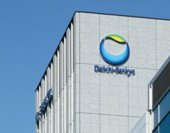 Daiichi Sankyo and Merck & Co., Inc. will initiate talks with global regulatory agencies after an end-stage trial of its drug for a form of lung cancer improved patients’ chances of extending survival without the disease progressing.