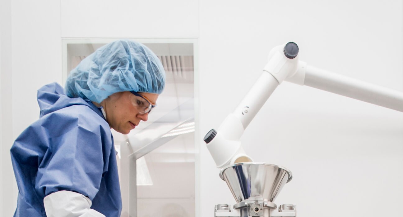 British-Swedish pharmaceutical company AstraZeneca Plc. has discontinued its prostate cancer trial as it failed to meet the goal of the radiographic progression-free survival target in test patients.