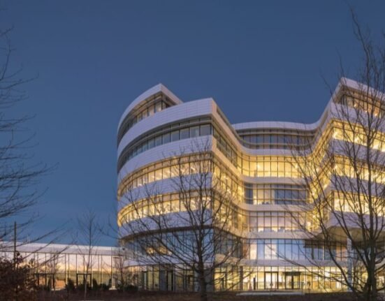 Denmark’s Novo Nordisk will advance its experimental drug amycretin, in both injection and oral forms, into end-stage trials in weight management based on completed clinical studies, according to a company statement.