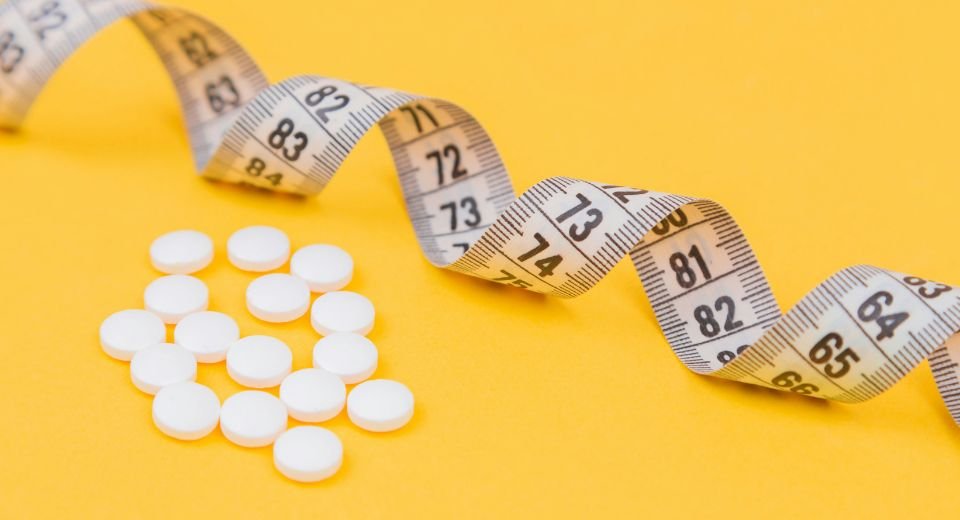 Regeneron Pharmaceuticals, Inc. will pay China’s Hansoh Pharmaceuticals Group Company Limited $80 million upfront to acquire rights for a weight-loss drug candidate.