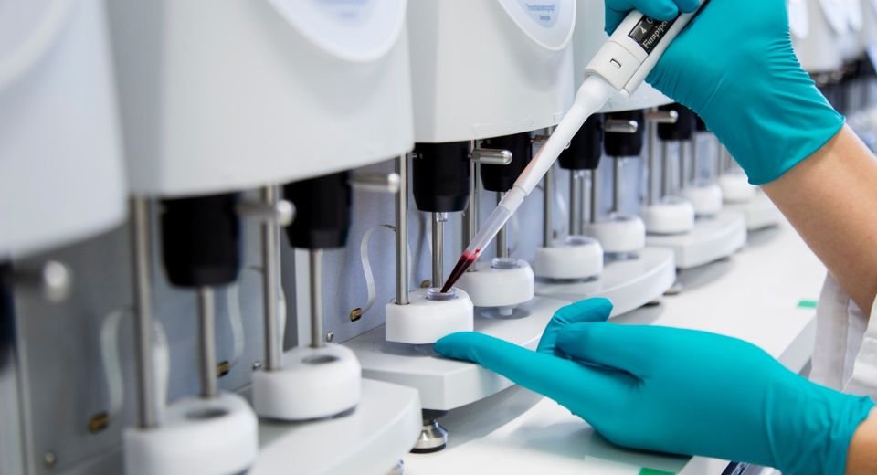 Novo Nordisk A/S has sought approval from the European Medicines Agency for a higher dose of its weight-loss drug Wegovy, after trial data showed a third of participants losing 25% of their body weight.