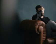 The Vietnam War marked a turning point in wartime psychiatry. Many veterans returned to a divided and often unsupportive society. They reported persistent nightmares, flashbacks, emotional numbness, hypervigilance, and difficulty reintegrating into civilian life.