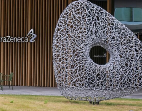 AstraZeneca’s end-stage trial of an experimental drug to treat breast cancer failed to prolong a patient’s life without the disease progressing or getting worse, according to the Anglo-Swedish company.