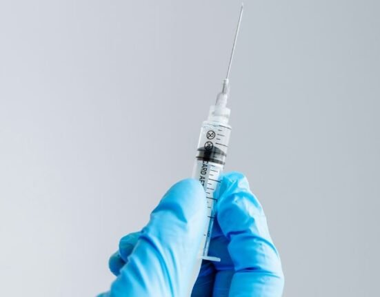 A measles outbreak in the South Asian nation of Bangladesh, which has killed nearly 1,000 people, is a major reversal of previous progress toward the elimination of the disease, according to an editorial in the International Journal of Infectious Diseases.